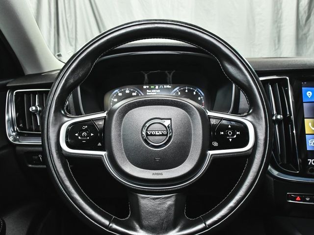 2020 Volvo S60 T5 Momentum - 22976476 - 22