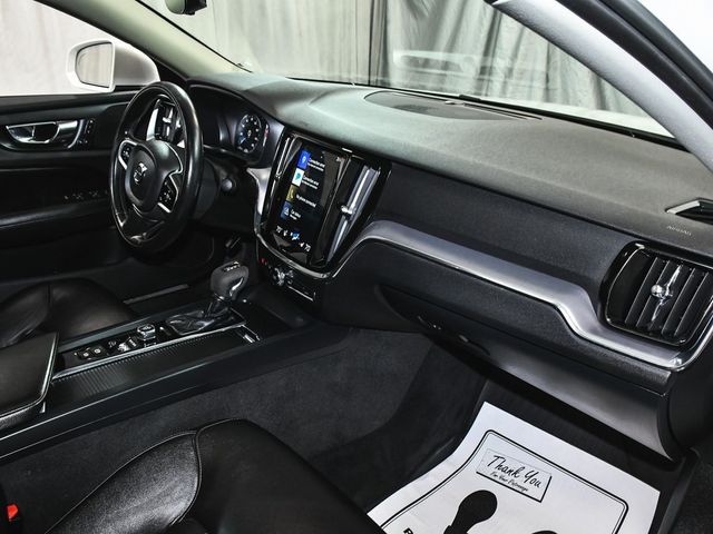 2020 Volvo S60 T5 Momentum - 22976476 - 43