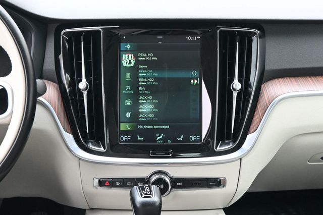 2020 Volvo S60 T5 Momentum Premium Package Multimedia Package - 22968104 - 9