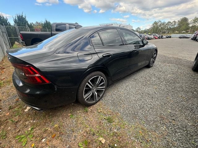 2020 Volvo S60 T6 AWD R-Design - 22627410 - 4