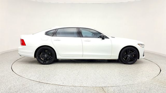 2020 Volvo S90 T6 AWD R-Design with 20'' Wheels + Heated Rear Seats & SW - 22971287 - 3