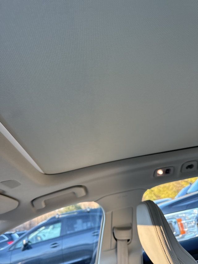 2020 Volvo V60 T5 FWD Momentum - 22973991 - 25