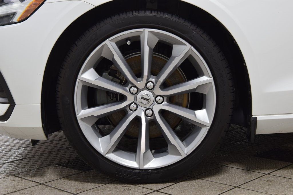 2020 Volvo V60 T5 FWD Momentum - 22976056 - 25