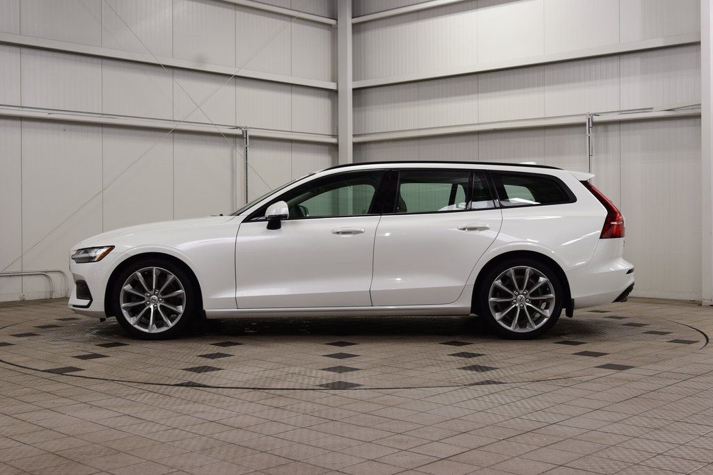 2020 Volvo V60 T5 FWD Momentum - 22976056 - 3