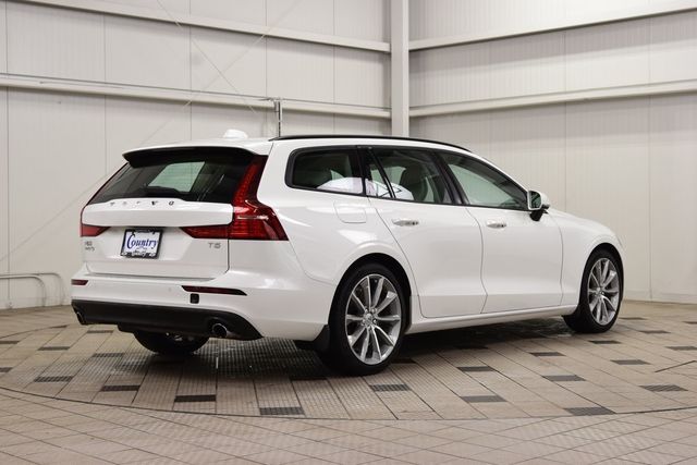 2020 Volvo V60 T5 FWD Momentum - 22976056 - 7
