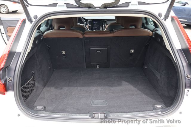 2020 Volvo V60 T5 FWD Momentum - 23005822 - 14