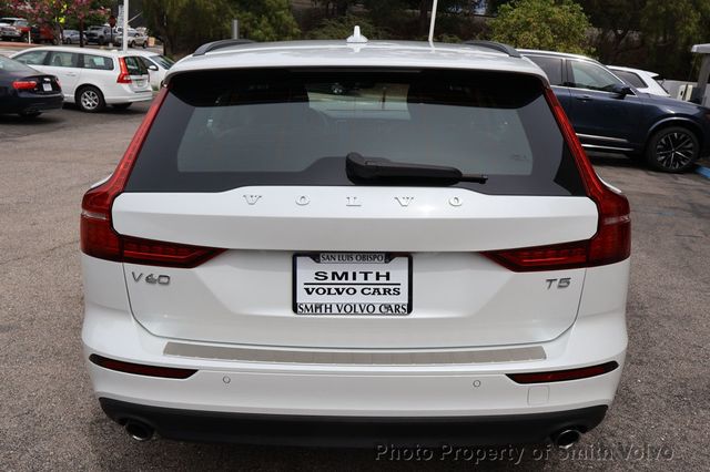 2020 Volvo V60 T5 FWD Momentum - 23005822 - 2