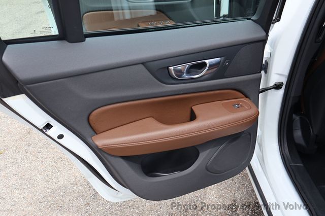 2020 Volvo V60 T5 FWD Momentum - 23005822 - 8
