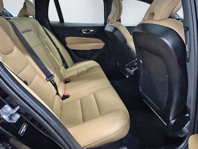 2020 Volvo V60 Cross Country T5 AWD - 22998260 - 24