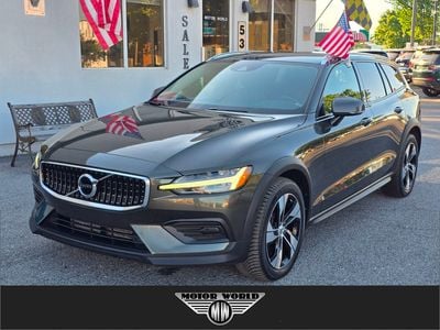 2020 Volvo V60 Cross Country - YV4102WKXL1039912