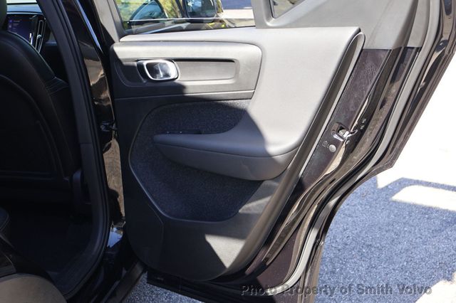 2020 Volvo XC40 T4 FWD Momentum - 22987140 - 18