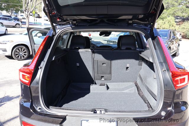 2020 Volvo XC40 T4 FWD Momentum - 22987140 - 21