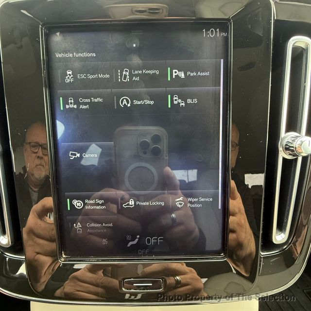 2020 Volvo XC40 T4 FWD MOMENTUM W/BLINDSPOT & HARMON KARDON - 22994746 - 31