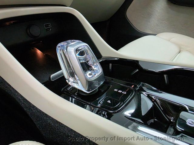 2020 Volvo XC40 T5 AWD Inscription - 23002764 - 19
