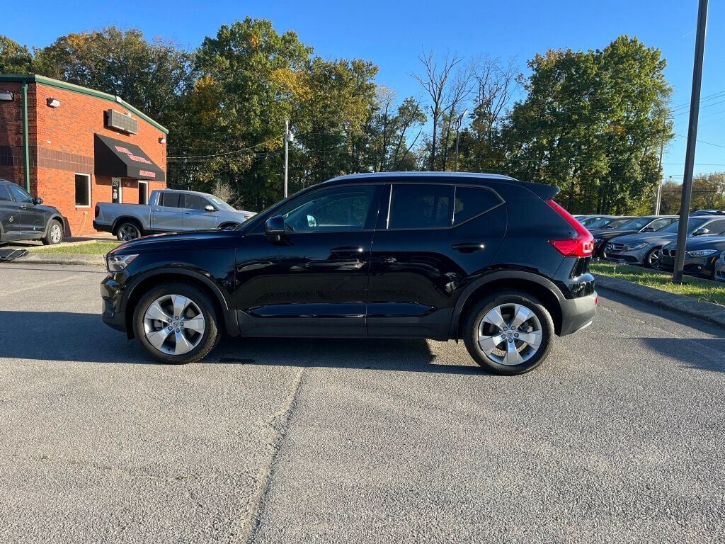 2020 Volvo XC40 T5 AWD Momentum - 22644867 - 7