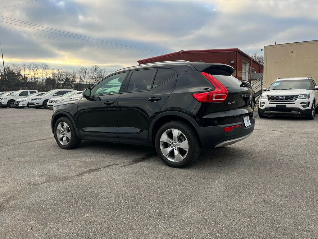 2020 Volvo XC40 T5 AWD Momentum - 22773901 - 3