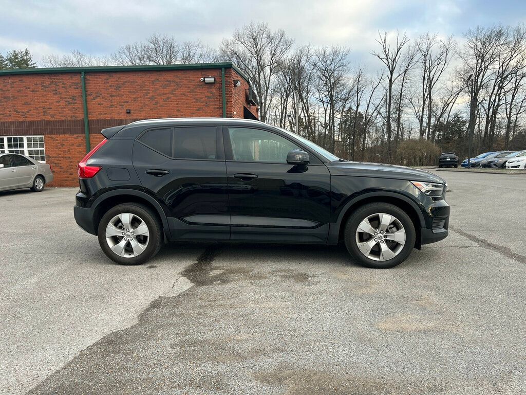 2020 Volvo XC40 T5 AWD Momentum - 22773901 - 6