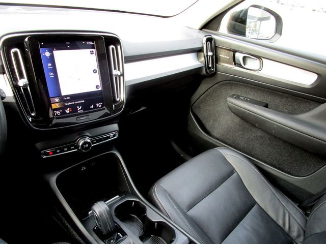 2020 Volvo XC40 T5 AWD Momentum - 22947569 - 22