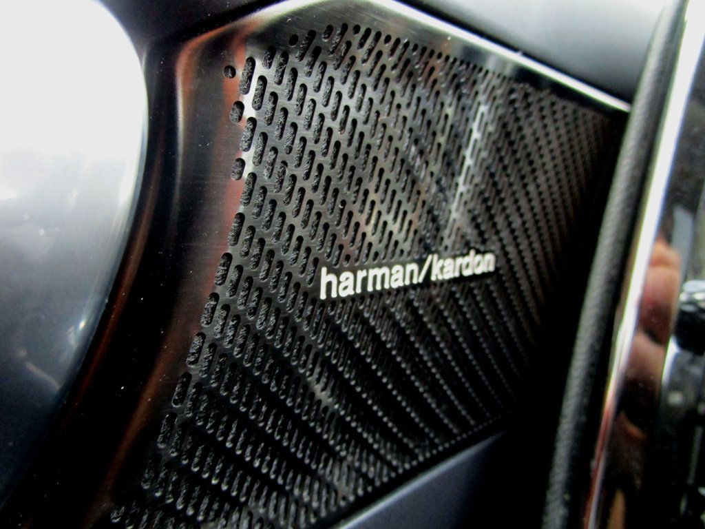 2020 Volvo XC40 T5 AWD Momentum - 22947569 - 25