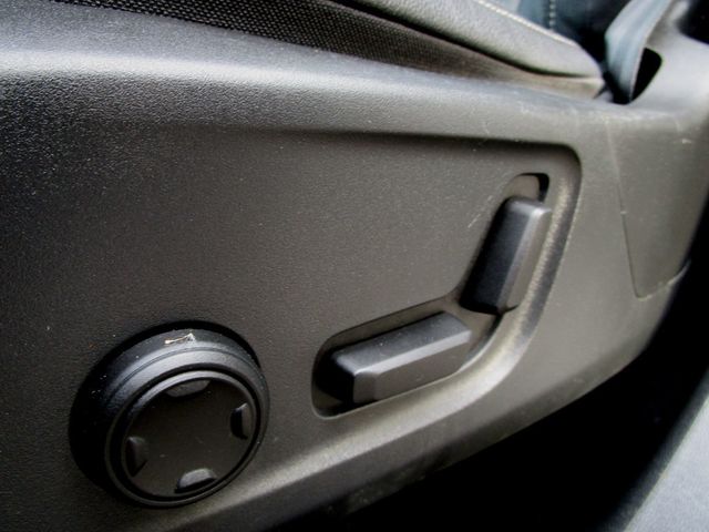 2020 Volvo XC40 T5 AWD Momentum - 22947569 - 31