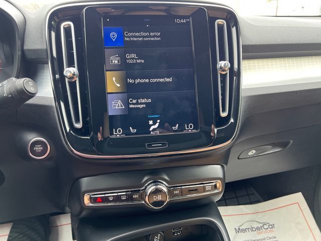 2020 Volvo XC40 T5 AWD Momentum - 23057106 - 28