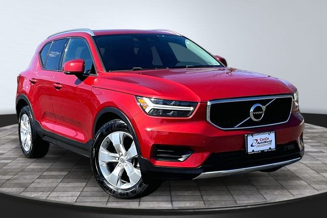 2020 Volvo XC40 T5 AWD Momentum - 22999744 - 2