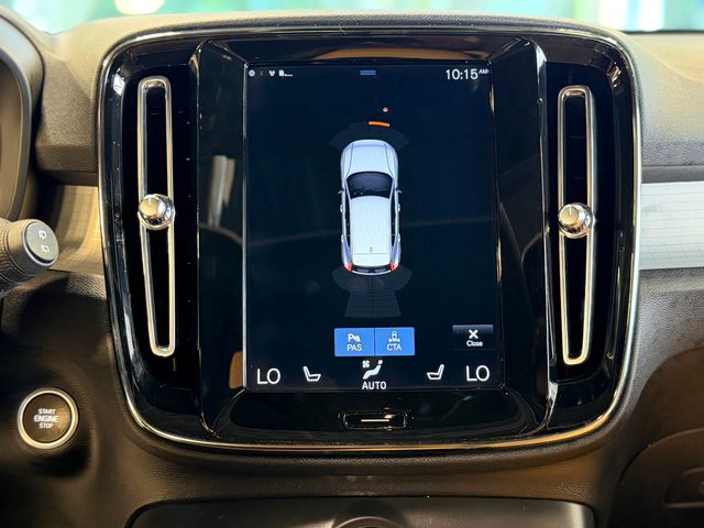2020 Volvo XC40 T5 AWD Momentum - 23062650 - 18