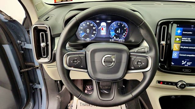 2020 Volvo XC40 T5 AWD Momentum - 23093282 - 12