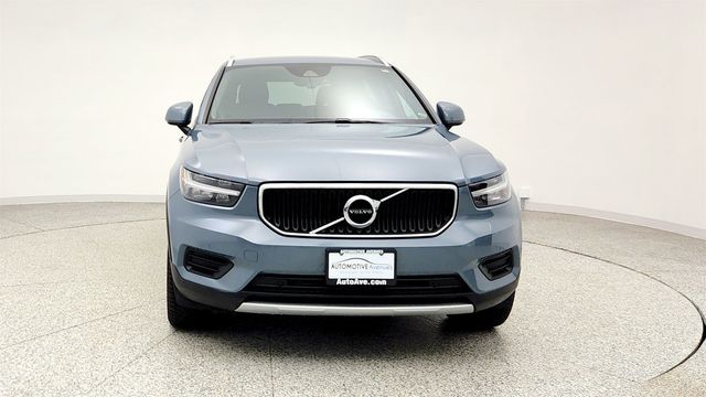 2020 Volvo XC40 T5 AWD Momentum w/ Premium Package & 20'' Alloy Wheels - 23006423 - 1
