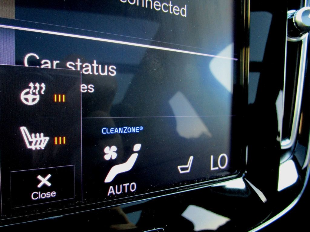 2020 Volvo XC40 T5 AWD R-Design - 23078332 - 23