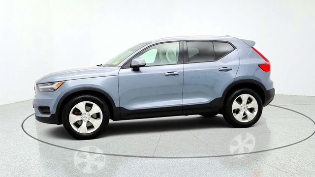 2020 Volvo XC40 T5 Momentum AWD w/ Panoramic Roof, Navigation & Heated Seats - 23093282 - 7