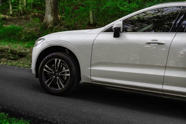 2020 Volvo XC60 LocalTrade/Momentum/T-6/PremiumPkg/BlindSpotMonitor/NAV - 23079311 - 11