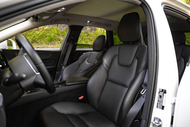 2020 Volvo XC60 LocalTrade/Momentum/T-6/PremiumPkg/BlindSpotMonitor/NAV - 23079311 - 20