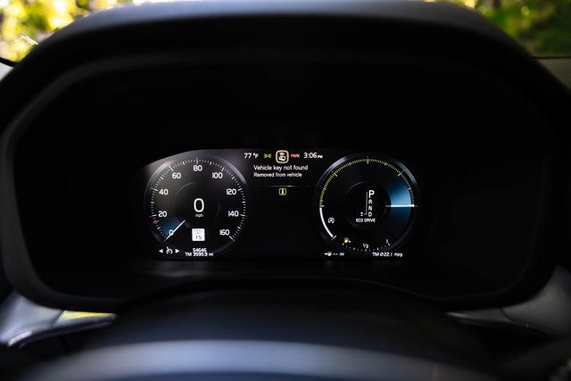 2020 Volvo XC60 LocalTrade/Momentum/T-6/PremiumPkg/BlindSpotMonitor/NAV - 23079311 - 23