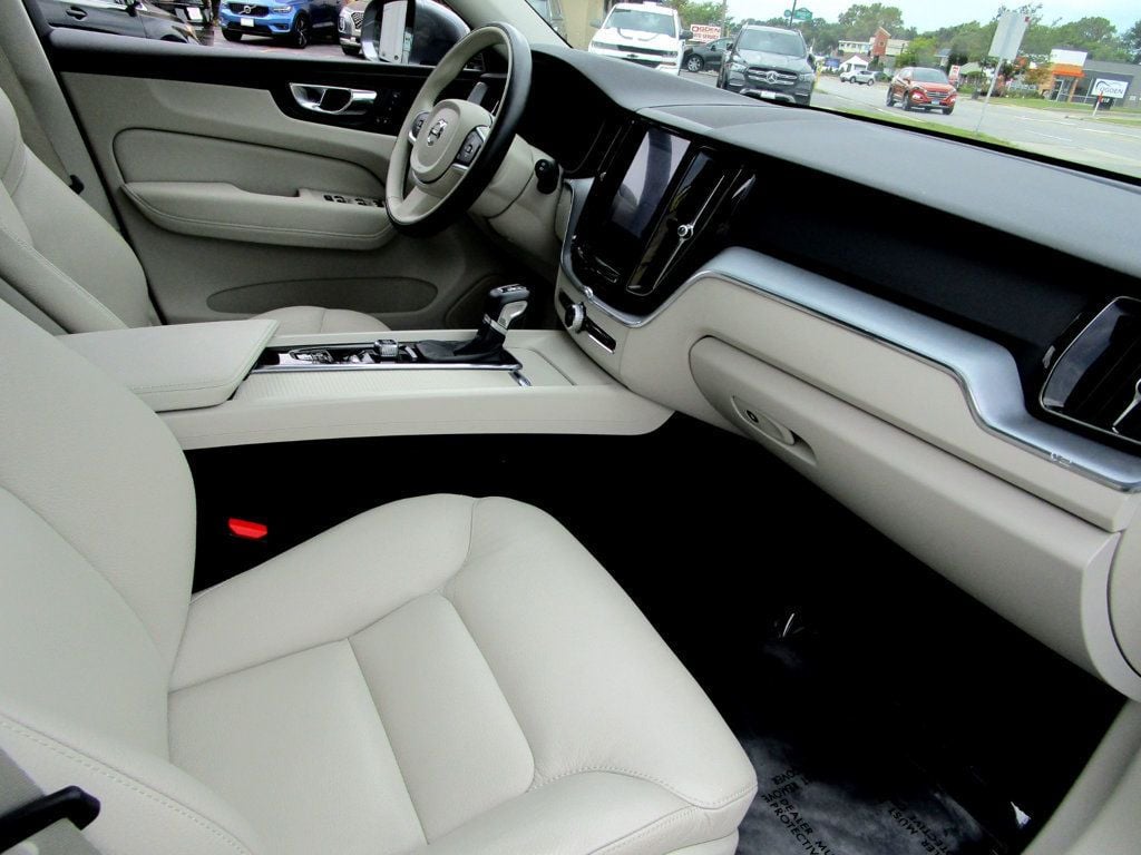 2020 Volvo XC60 T5 AWD Momentum - 23084123 - 13