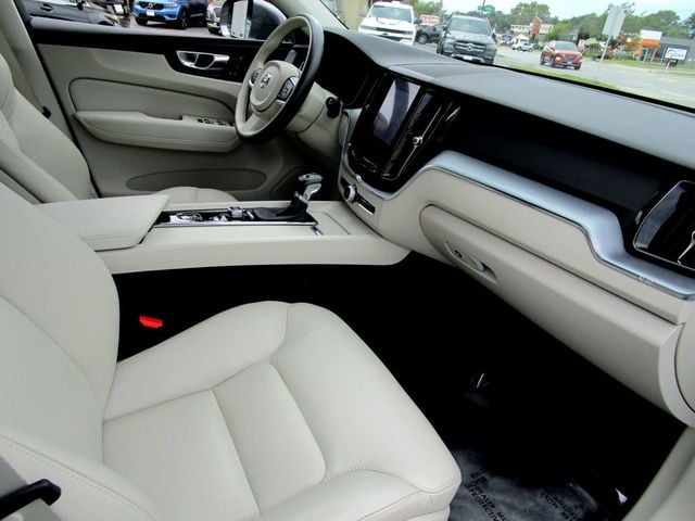 2020 Volvo XC60 T5 AWD Momentum - 23084123 - 13