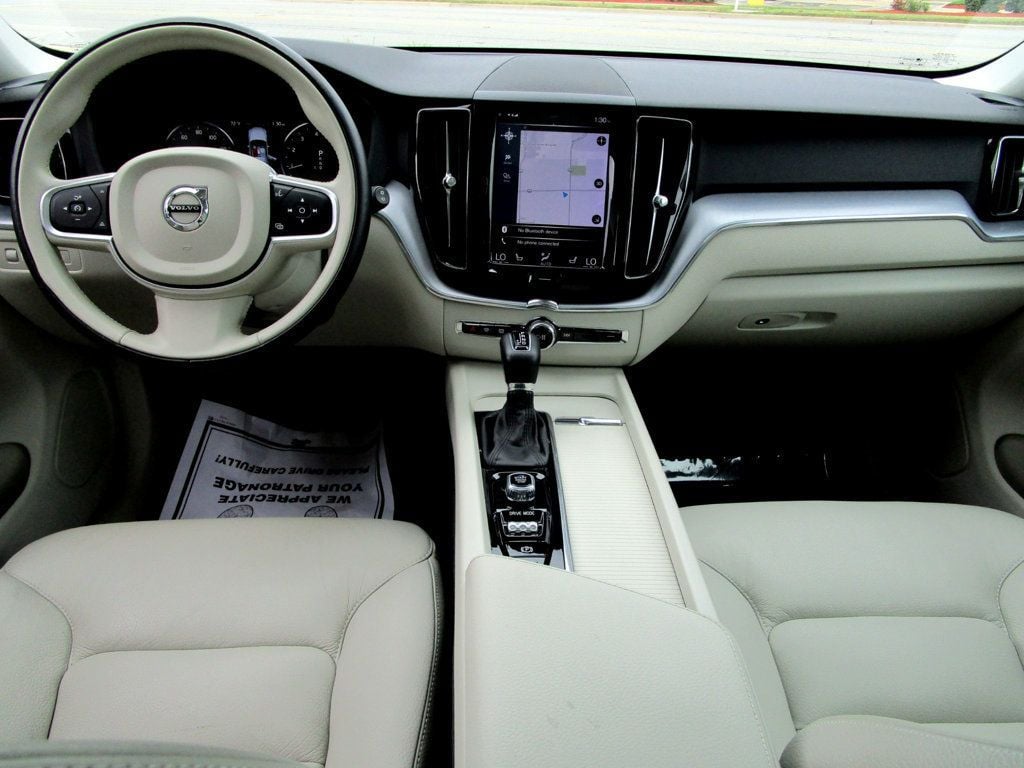 2020 Volvo XC60 T5 AWD Momentum - 23084123 - 1