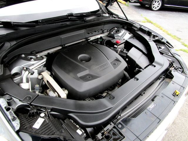 2020 Volvo XC60 T5 AWD Momentum - 23084123 - 38