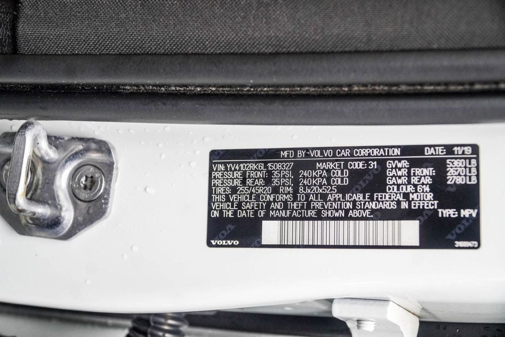 Volvo XC60 photo 39