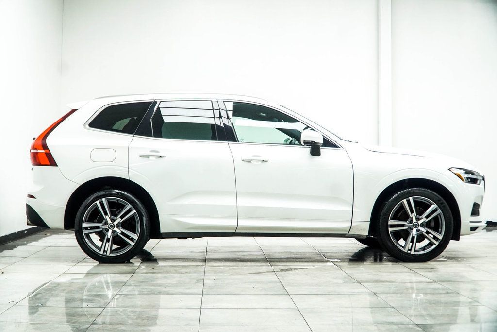 Volvo XC60 photo 7