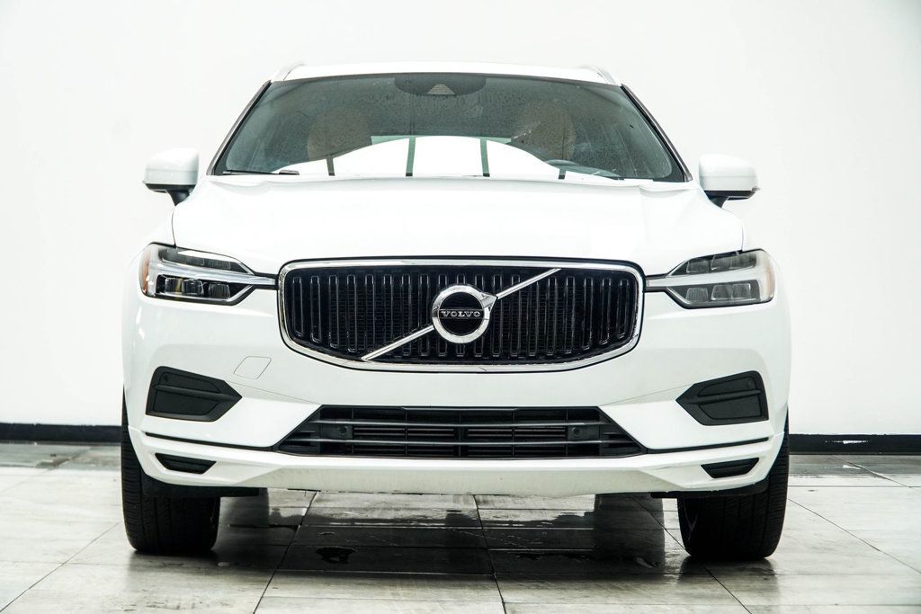 Volvo XC60 photo 8