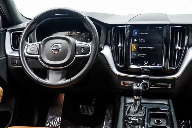 2020 Volvo XC60 T5 AWD Momentum - 23095322 - 16