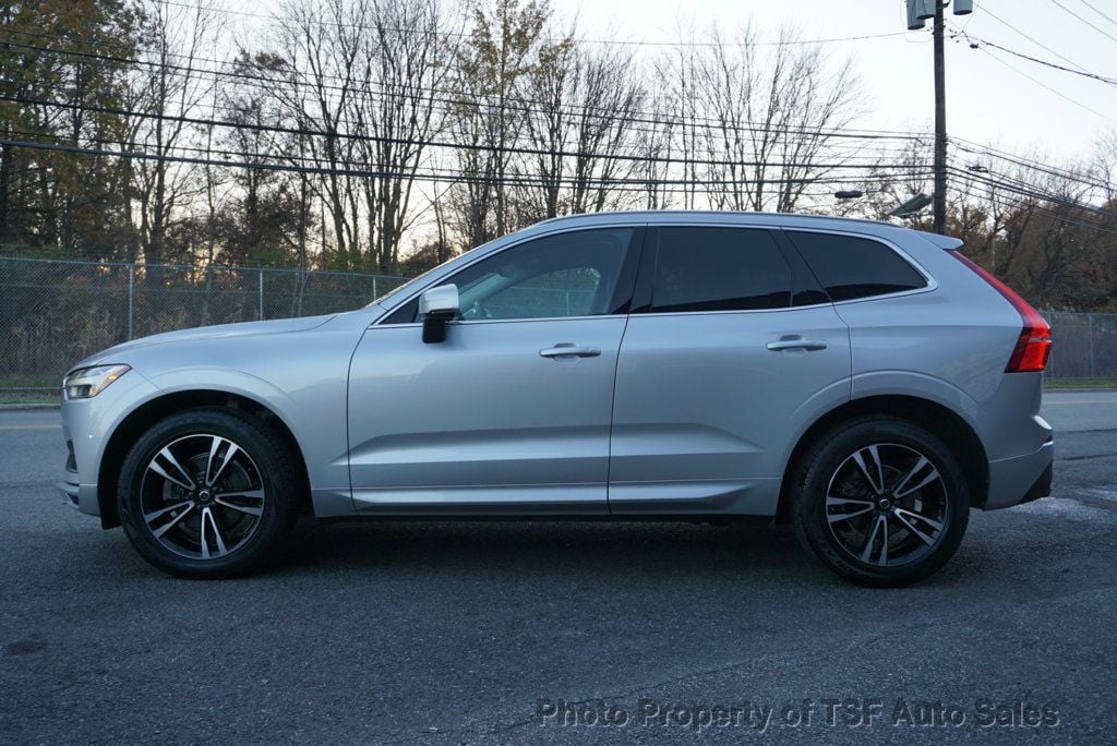 2020 Volvo XC60 T5 AWD Momentum NAVI REAR CAM PANO ROOF APPLE/ANDR CARPLAY  - 22669761 - 3