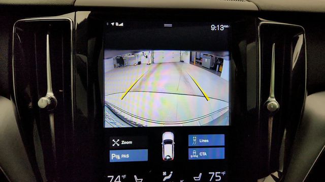 2020 Volvo XC60 T5 AWD Momentum with Premium & Multimedia Packages + 20'' Wheels - 22944173 - 18