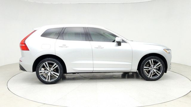 2020 Volvo XC60 T5 AWD Momentum with Premium & Multimedia Packages + 20'' Wheels - 22944173 - 3