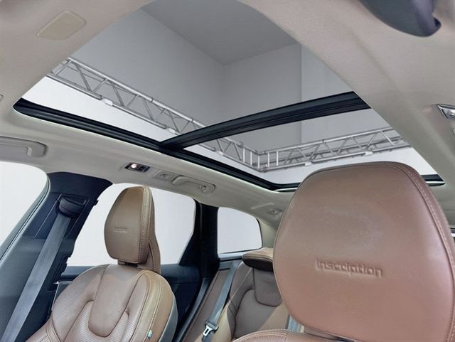 2020 Volvo XC60 T6 AWD Inscription - 23032289 - 20