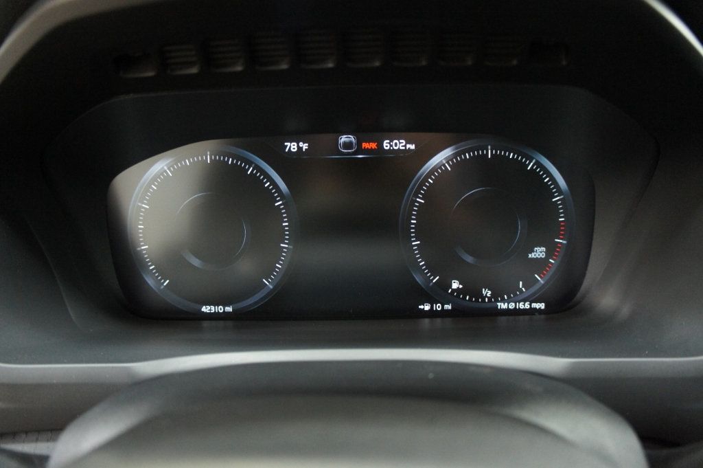 2020 Volvo XC90 Reliable, Stylish, Great Shape! - 22982453 - 26