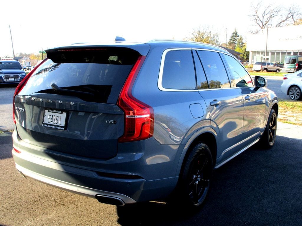 2020 Volvo XC90 T5 AWD Momentum 7 Passenger - 22664469 - 7