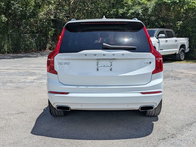 2020 Volvo XC90 T5 Momentum AWD's photo
