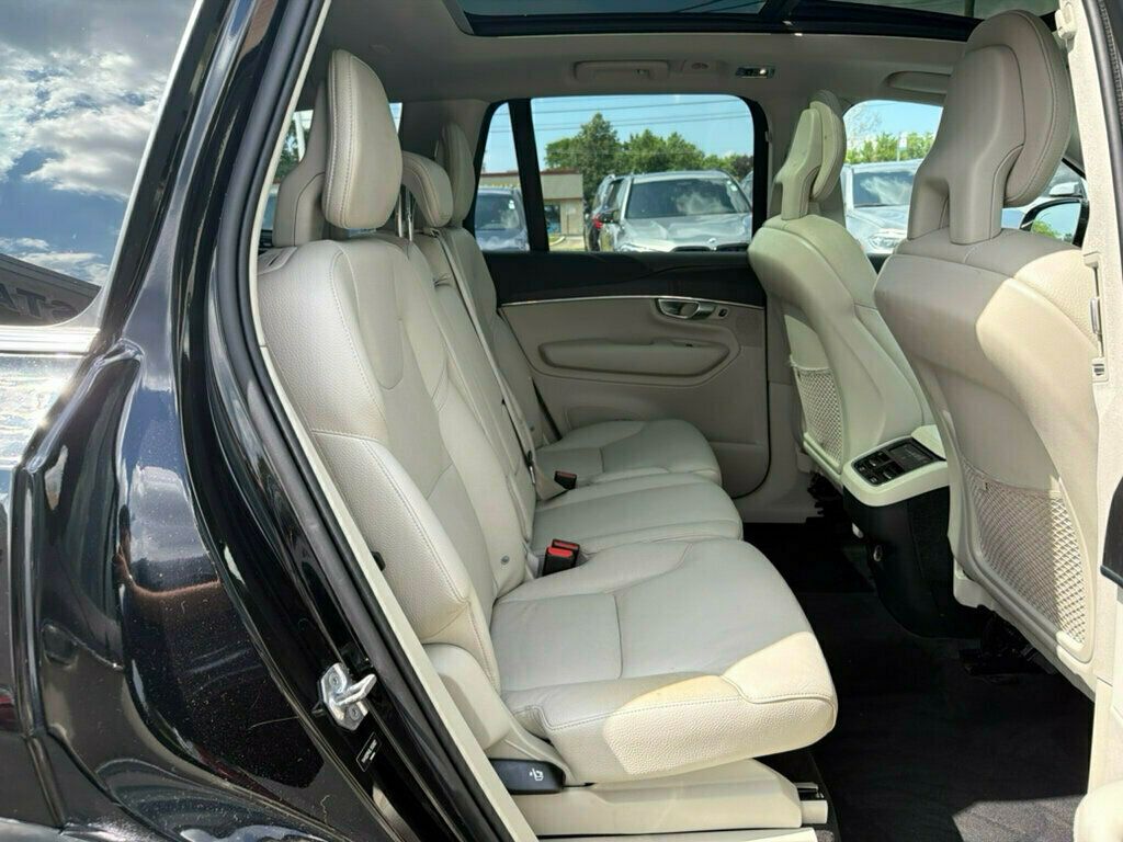 2020 Volvo XC90 T5 AWD Momentum 7 Passenger - 23023195 - 18